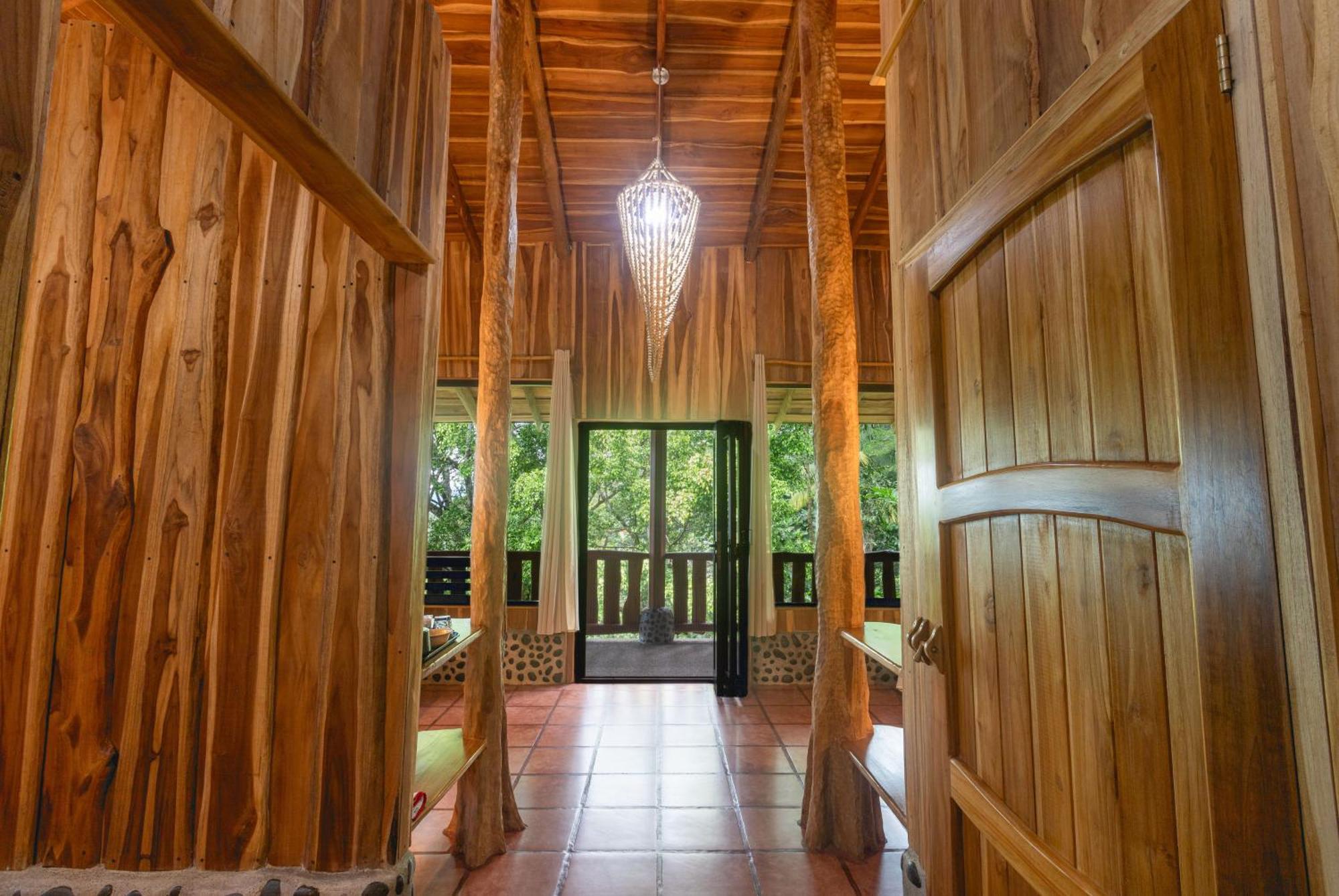 La Cusinga Lodge Uvita Exterior photo