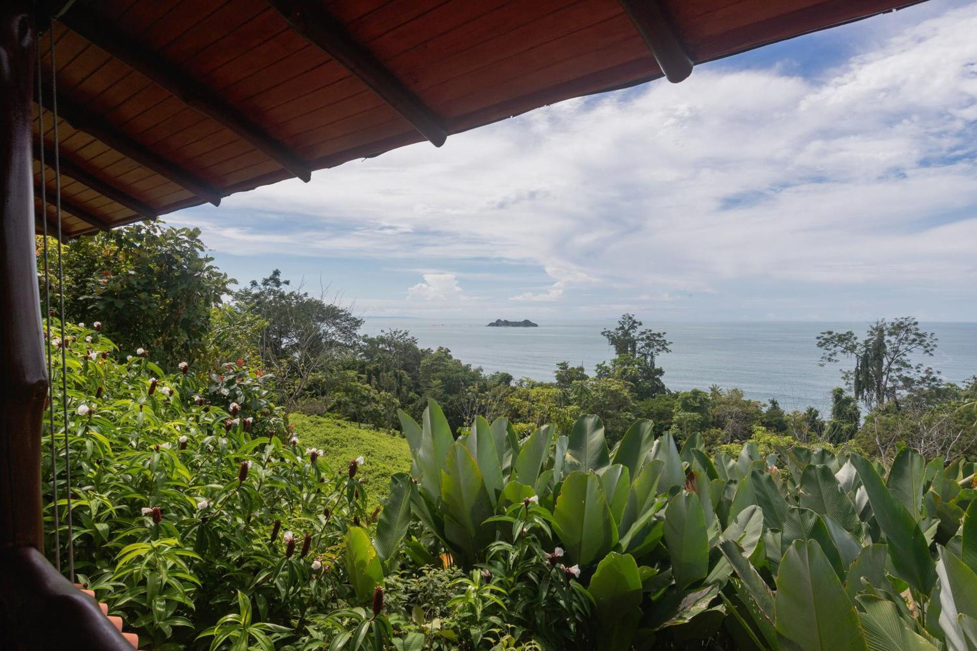 La Cusinga Lodge Uvita Room photo